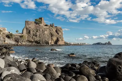 Riviera dei ciclopi catania /Author: www.visitsicily.com